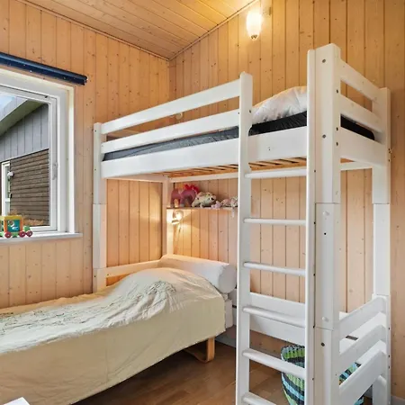 Krum - 300m From The Sea By Interhome Nabbe