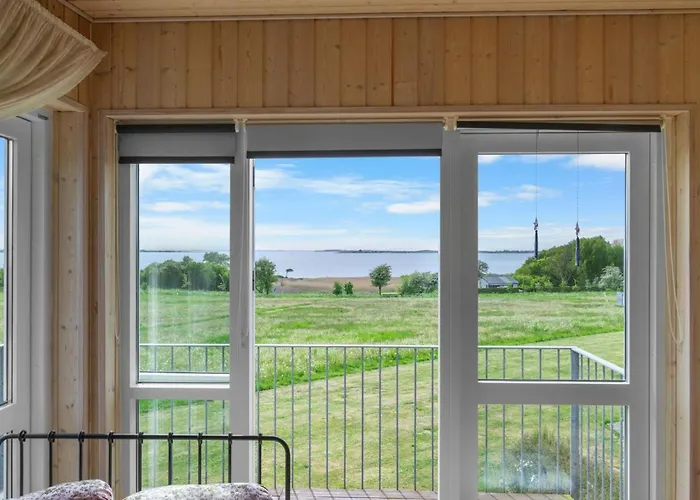 Krum - 300m From The Sea By Interhome Nabbe